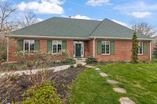 8928 Carriage Lane, Indianapolis, IN 46256