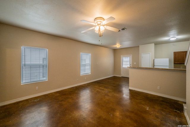 7807 Kingsbury Way Unit 4, San Antonio, TX 78240