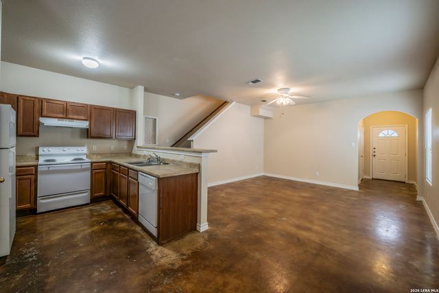 7807 Kingsbury Way Unit 4, San Antonio, TX 78240