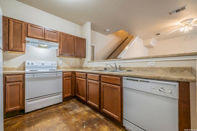 7807 Kingsbury Way Unit 4, San Antonio, TX 78240