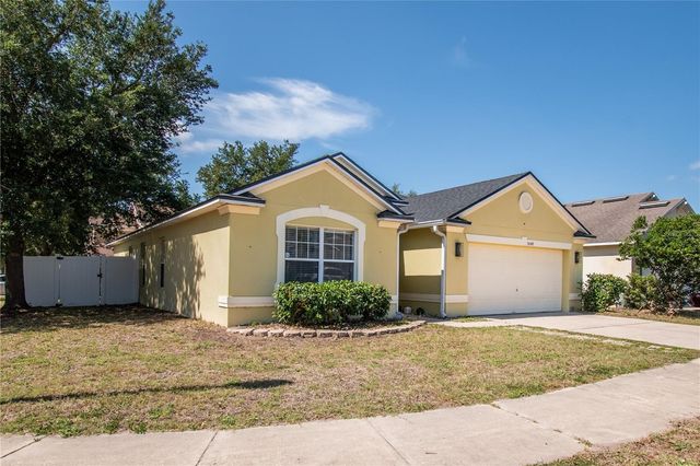 5049 GANDROSS LANE, Mount Dora, FL 32757