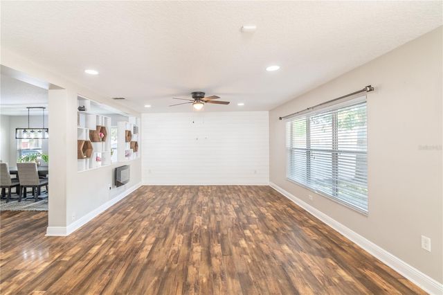 5049 GANDROSS LANE, Mount Dora, FL 32757