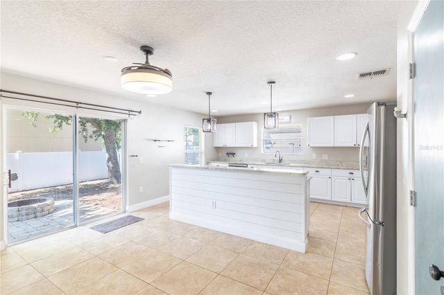 5049 GANDROSS LANE, Mount Dora, FL 32757