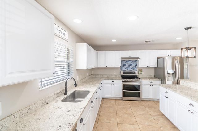 5049 GANDROSS LANE, Mount Dora, FL 32757