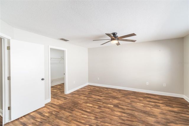 5049 GANDROSS LANE, Mount Dora, FL 32757