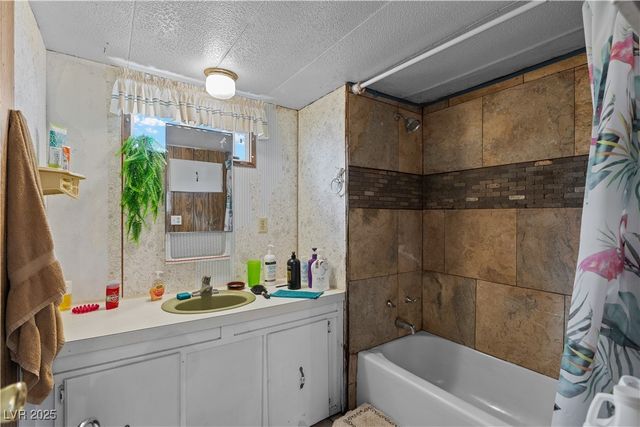 611 South Woodchips Road, Pahrump, NV 89048