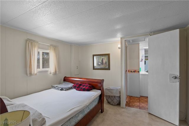 611 South Woodchips Road, Pahrump, NV 89048