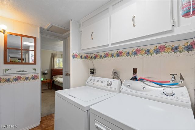 611 South Woodchips Road, Pahrump, NV 89048