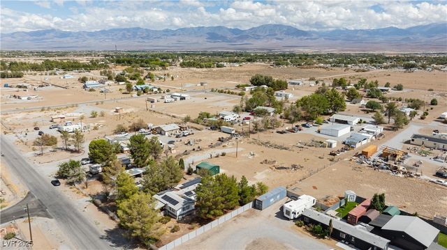 611 South Woodchips Road, Pahrump, NV 89048