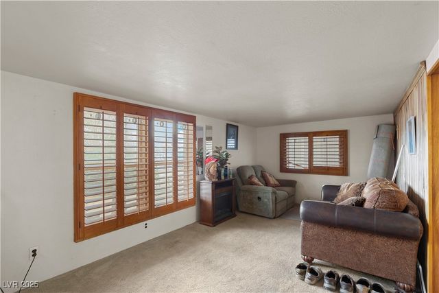 611 South Woodchips Road, Pahrump, NV 89048