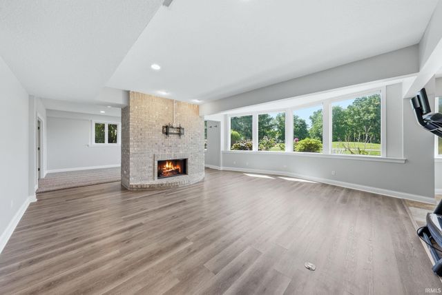 6921 Mangrove Lane, Fort Wayne, IN 46835