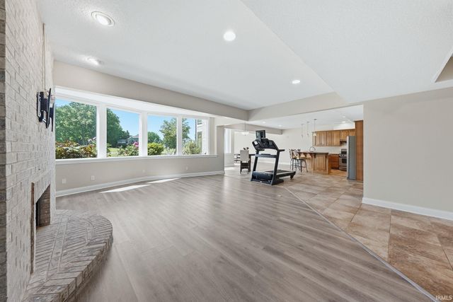 6921 Mangrove Lane, Fort Wayne, IN 46835