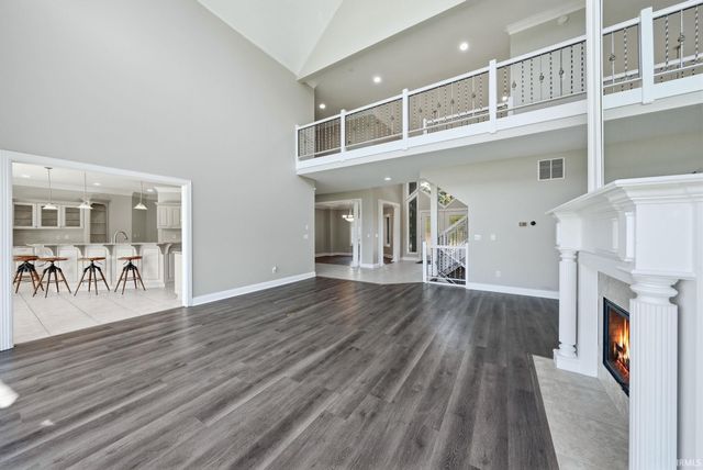 6921 Mangrove Lane, Fort Wayne, IN 46835