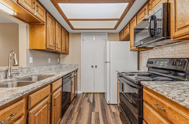 925 Signal Ridge, Rockwall, TX 75032