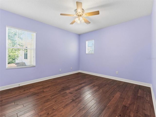 3203 LAKE GREEN COURT, Tampa, FL 33611