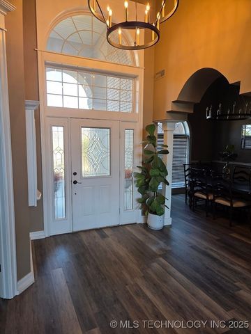 1404 N Broadway, Stigler, OK 74462