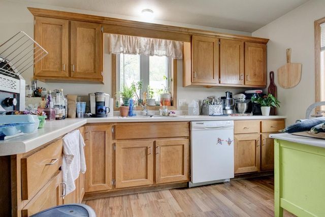 833 E RANDALL STREET, Shawano, WI 54166