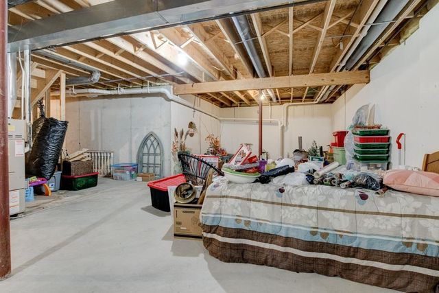 833 E RANDALL STREET, Shawano, WI 54166