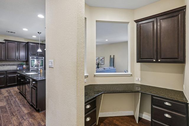 1924 Granite Springs RD, Leander, TX 78641