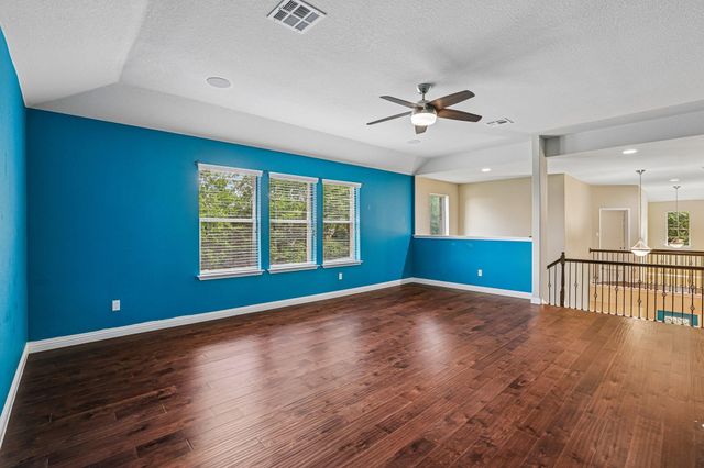 1924 Granite Springs RD, Leander, TX 78641