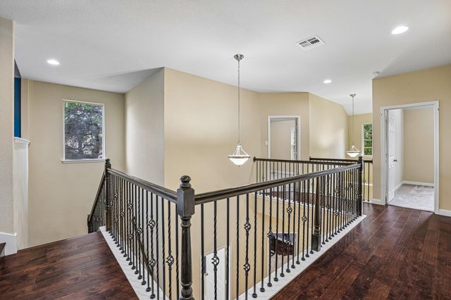 1924 Granite Springs RD, Leander, TX 78641