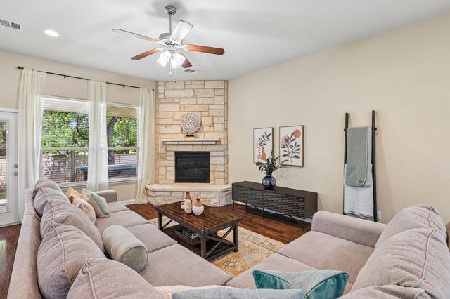 1924 Granite Springs RD, Leander, TX 78641