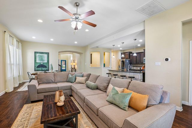 1924 Granite Springs RD, Leander, TX 78641