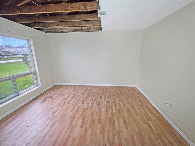 1615 3rd Street, League City, TX 77573