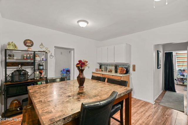 120 PENDALE Road, El Paso, TX 79907
