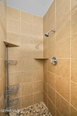120 PENDALE Road, El Paso, TX 79907