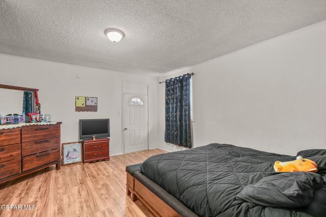 120 PENDALE Road, El Paso, TX 79907