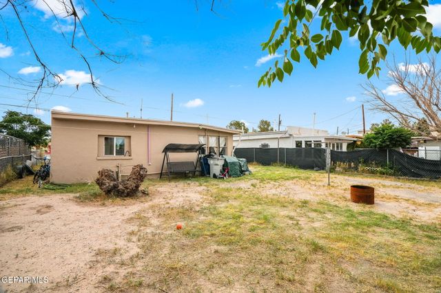 120 PENDALE Road, El Paso, TX 79907