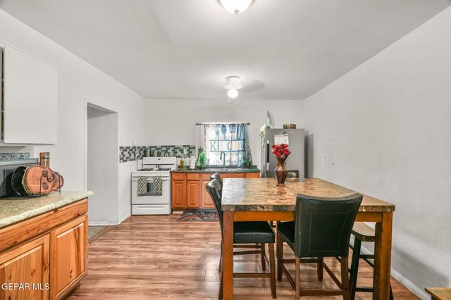 120 PENDALE Road, El Paso, TX 79907