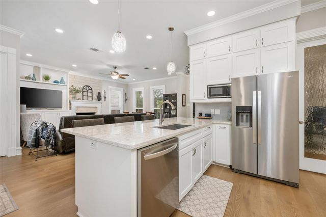 5805 Buckpasser CV, Austin, TX 78746