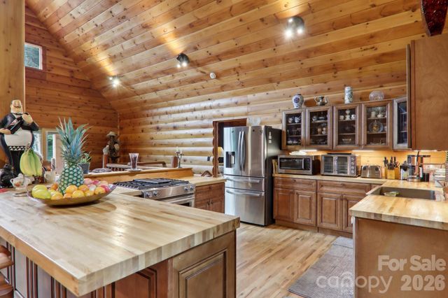 4501 Cove Creek Road, Waynesville, NC 28785