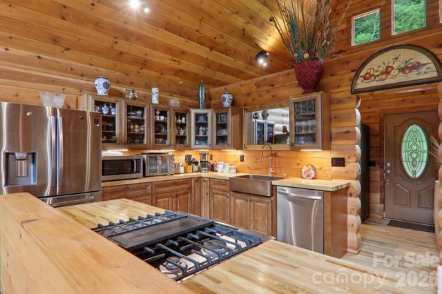 4501 Cove Creek Road, Waynesville, NC 28785