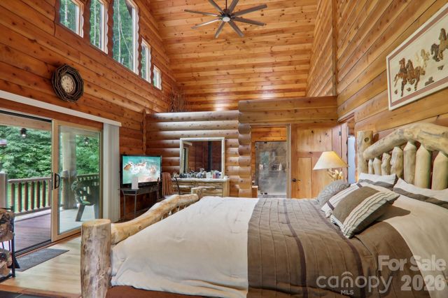 4501 Cove Creek Road, Waynesville, NC 28785