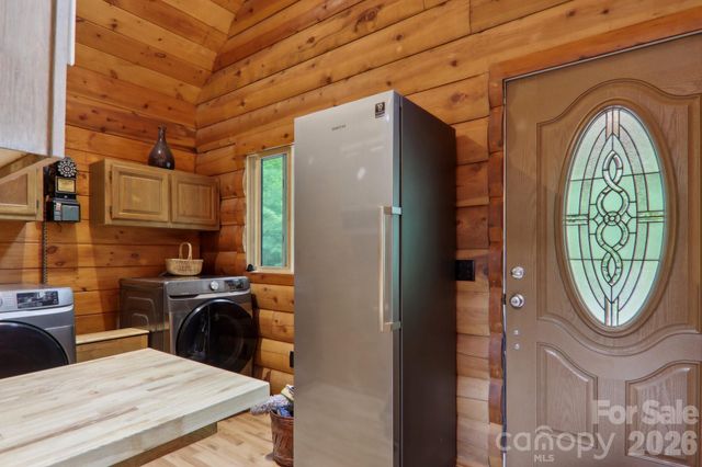 4501 Cove Creek Road, Waynesville, NC 28785