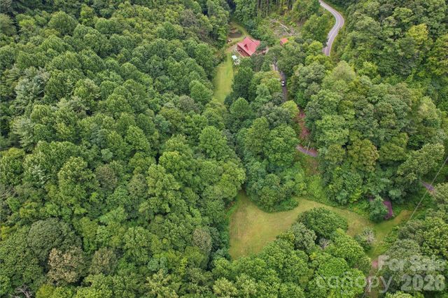 4501 Cove Creek Road, Waynesville, NC 28785
