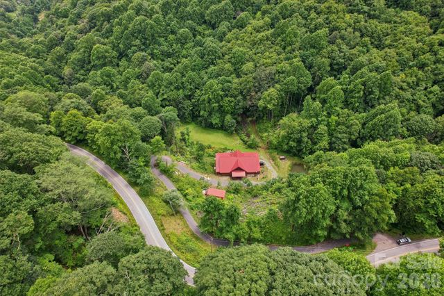 4501 Cove Creek Road, Waynesville, NC 28785