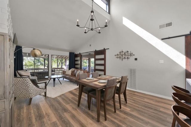 184 April Point Drive N, Conroe, TX 77356