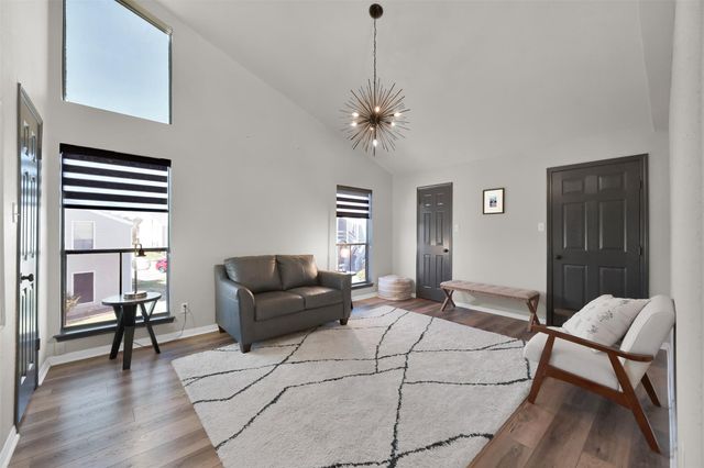 184 April Point Drive N, Conroe, TX 77356