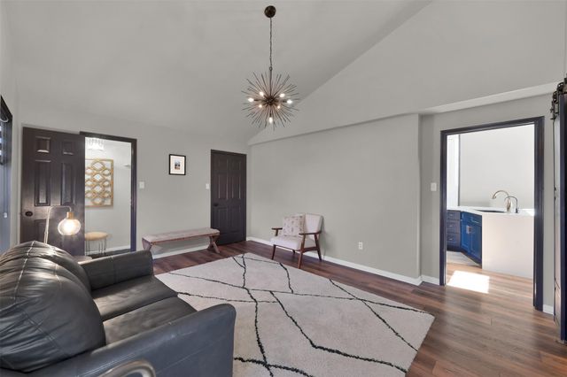 184 April Point Drive N, Conroe, TX 77356