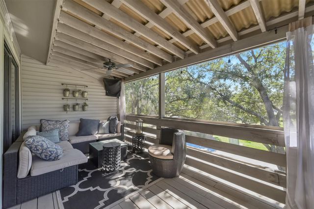 184 April Point Drive N, Conroe, TX 77356