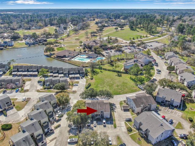 184 April Point Drive N, Conroe, TX 77356