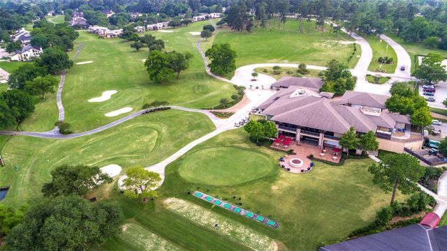 184 April Point Drive N, Conroe, TX 77356