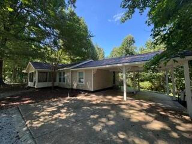 443 Friendship Road, Ringgold, GA 30736