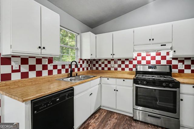 2145 Marbut Farms Entry, Lithonia, GA 30058