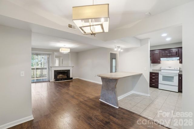 4948 Sardis Road C, Charlotte, NC 28270