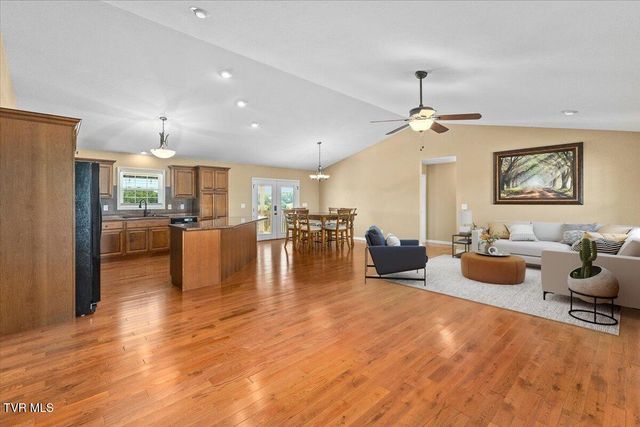 268 Katie Lane, Chuckey, TN 37641